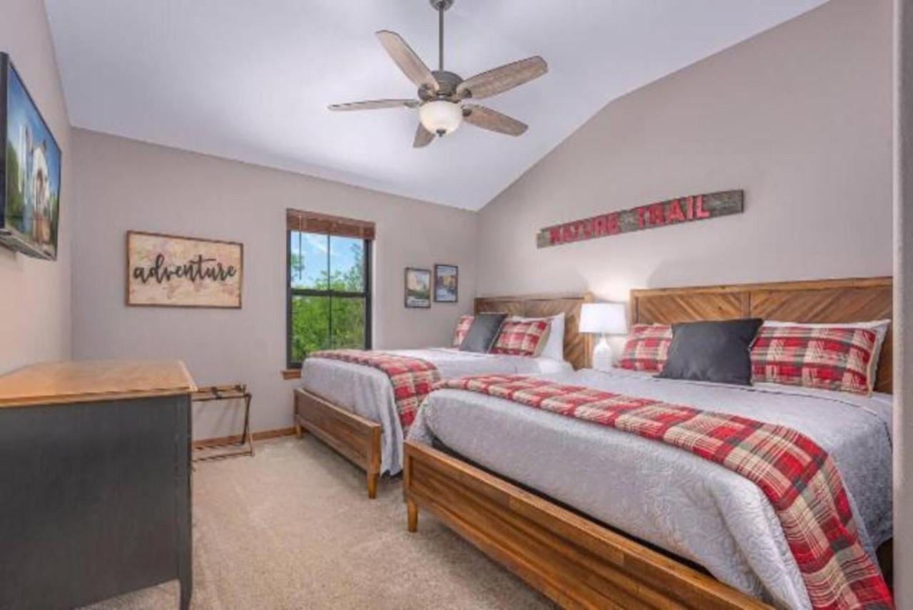 Premier Retreat With Hot Tub, Theater & Pool Table Villa Hollister Dış mekan fotoğraf
