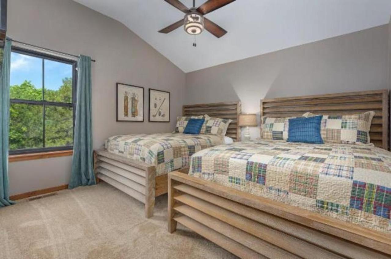 Premier Retreat With Hot Tub, Theater & Pool Table Villa Hollister Dış mekan fotoğraf